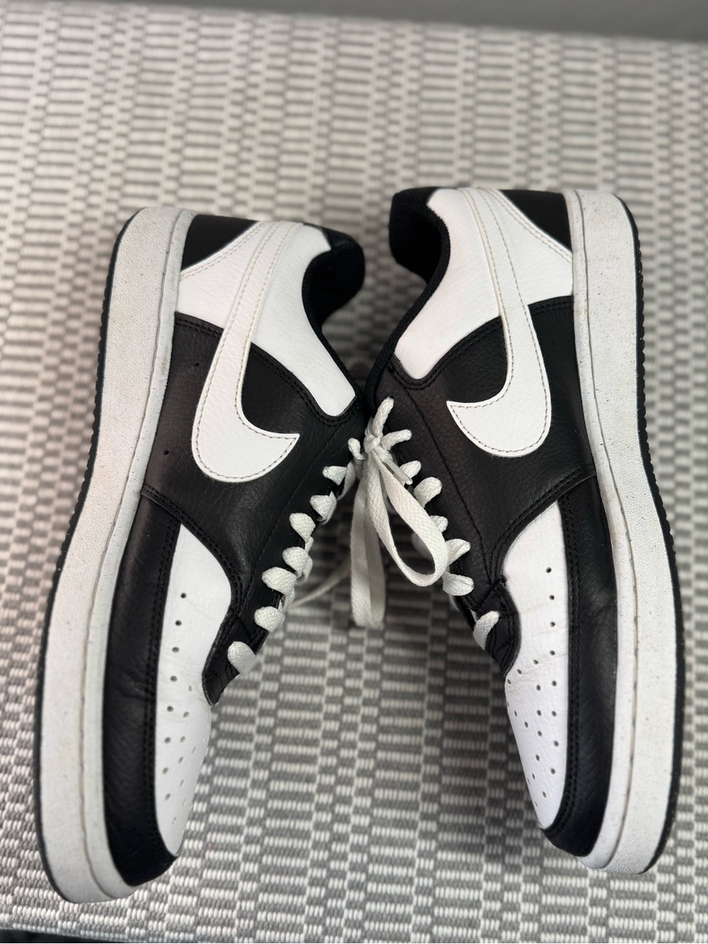 Nike black & white Court Vision Low Men's Sneakers size 8 (women 9.5) - Picture 12 of 15